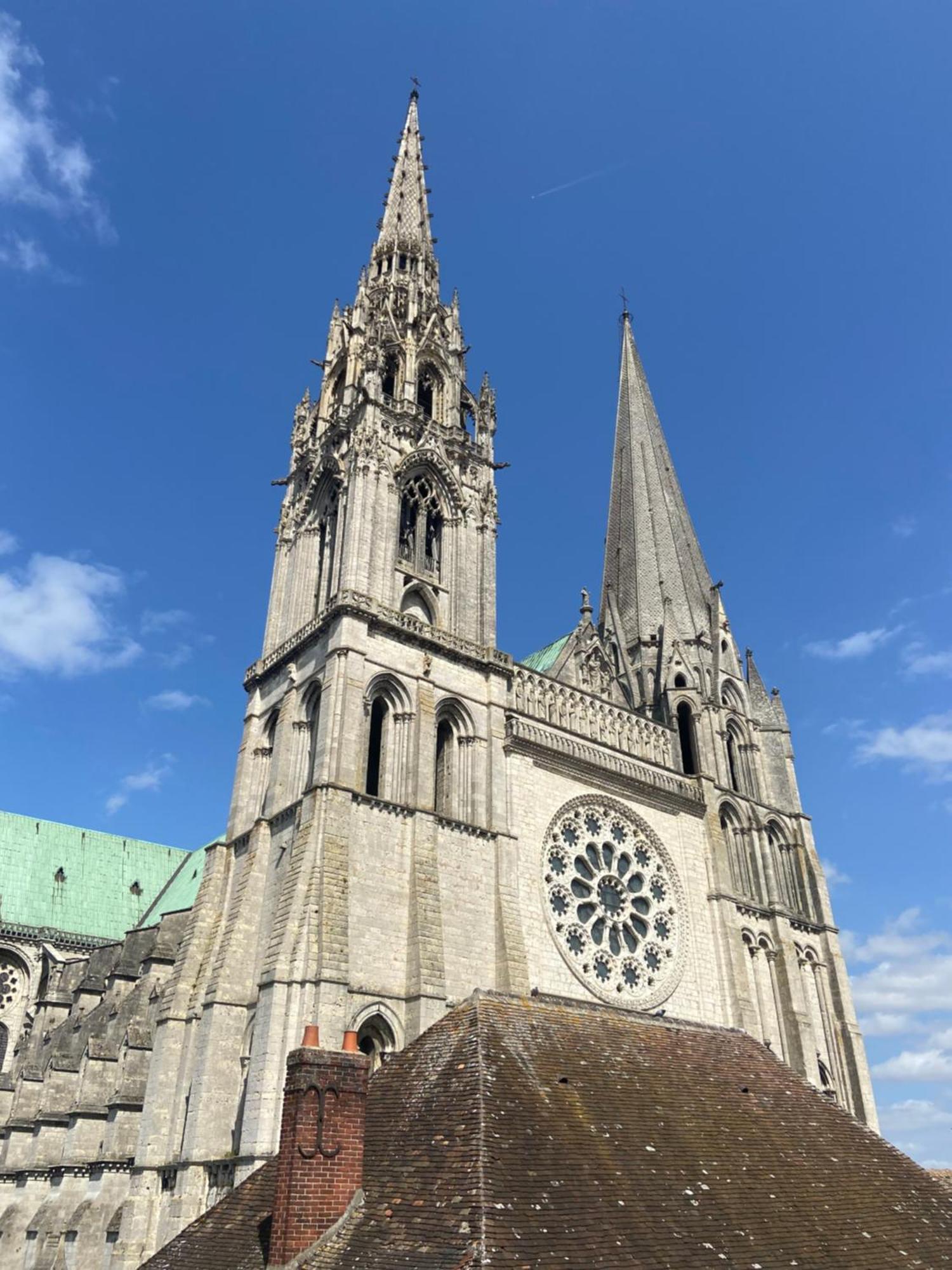 La Suite - Parvis Cathedrale シャルトル エクステリア 写真